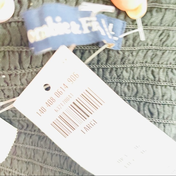 Abercrombie and fitch floral crop top tank top L new - Picture 3 of 5